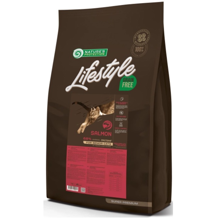 Hrana uscata pentru pisici Nature's Protection Lifestyle, Senior, Salmon Grain Free, 7kg