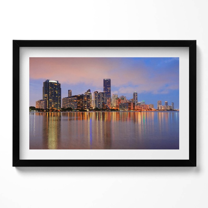 Tablou Inramat, Wallfluent, Panorama orasului langa apa, Rama negru, 60x40 cm,010330010110200279952