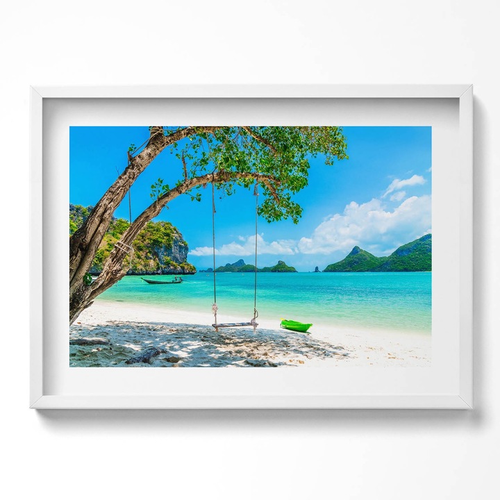 Tablou Inramat, Wallfluent, Peisaj al unei cabane de munte iarna si la apus, Rama alba, 70x50 cm, 010330010120100280692