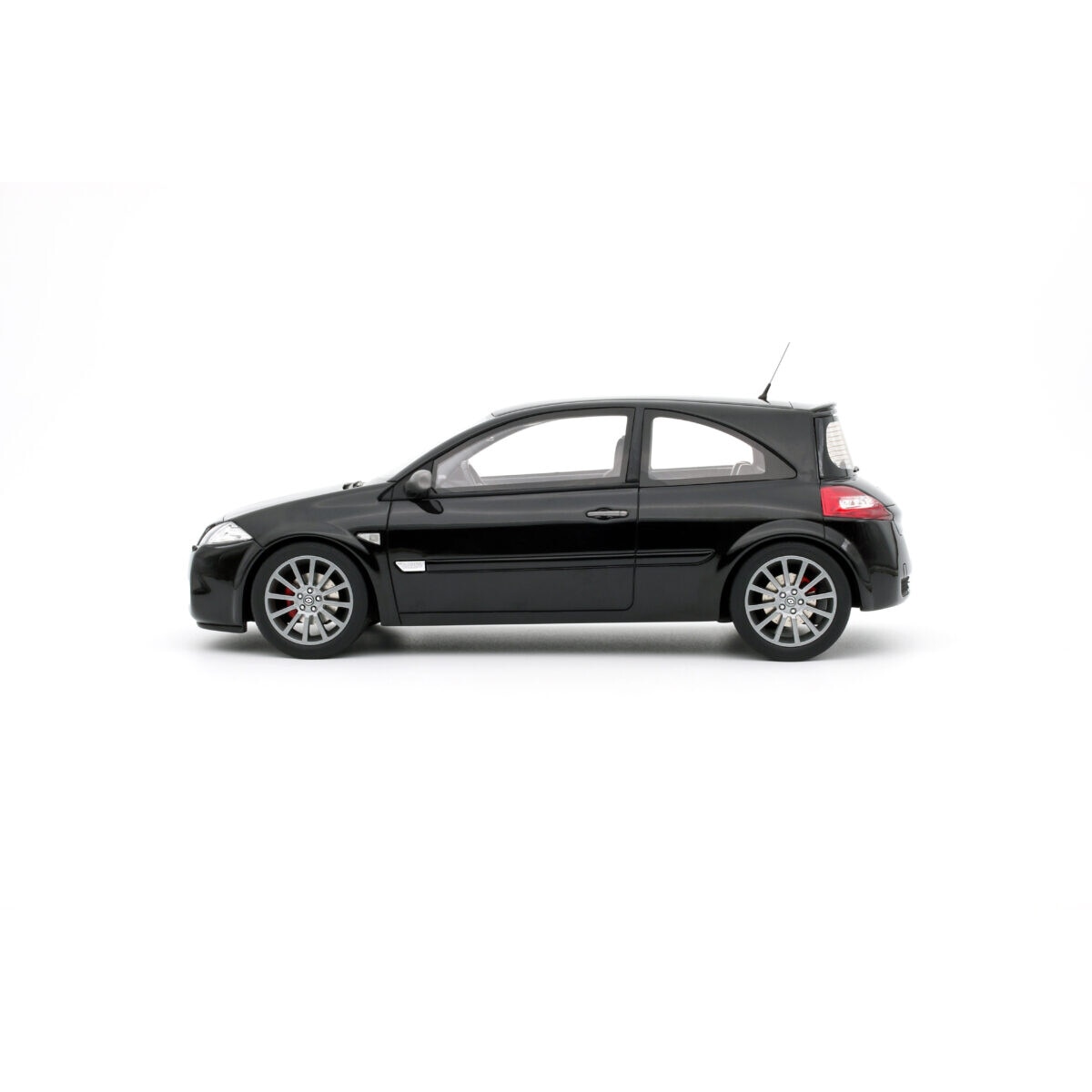 Renault Mégane 2 RS Phase 2 2005 - OttOmobile 1/18 OT1054 - Résine Neuve