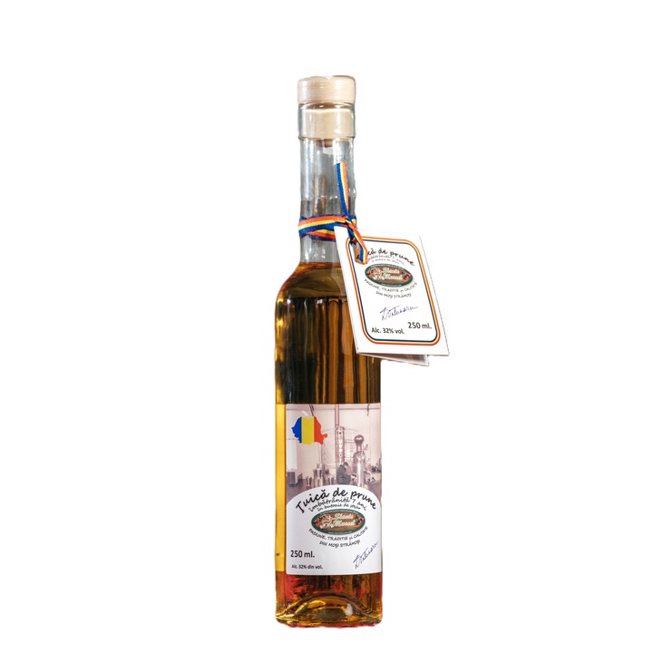 Tuica de prune imbatranita 7 ani in butoaie de stejar 32%, 250ml