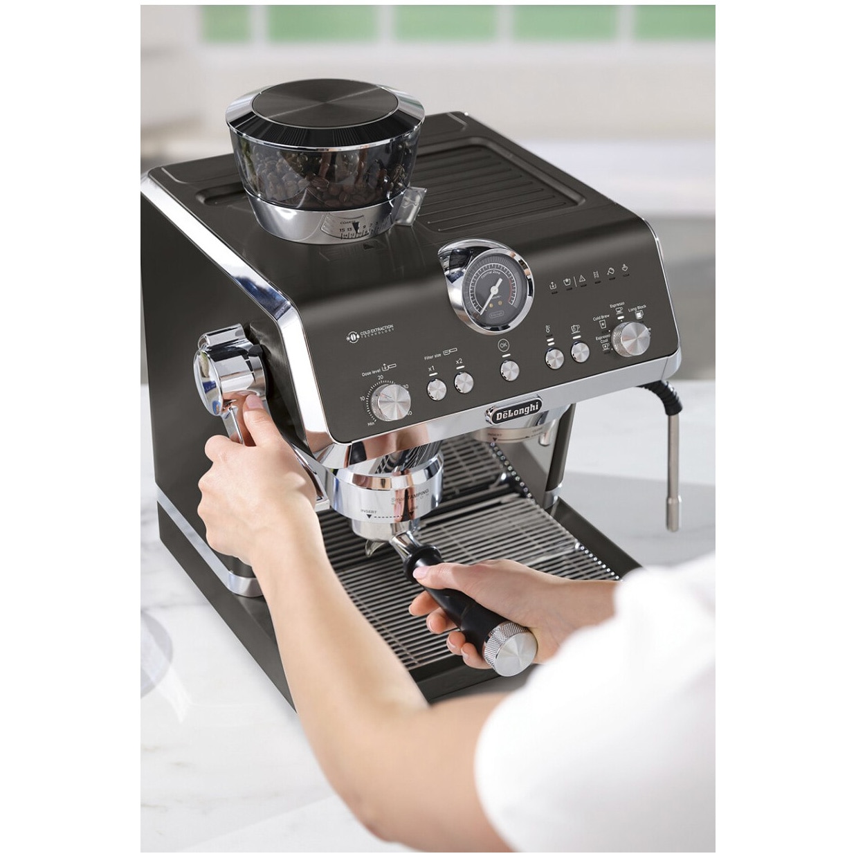 de longhi la specialista opera cold brew ec9555 m