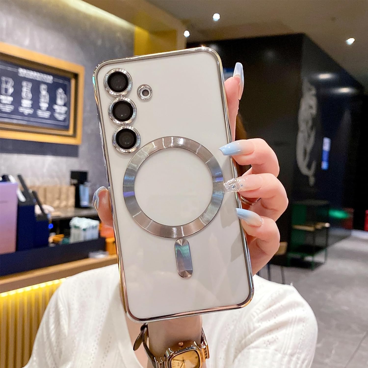 Husa din silicon Ultra-Soft cu margini metalizate, Luxury Magsafe, compatibila cu Samsung S24 Plus / Argintiu
