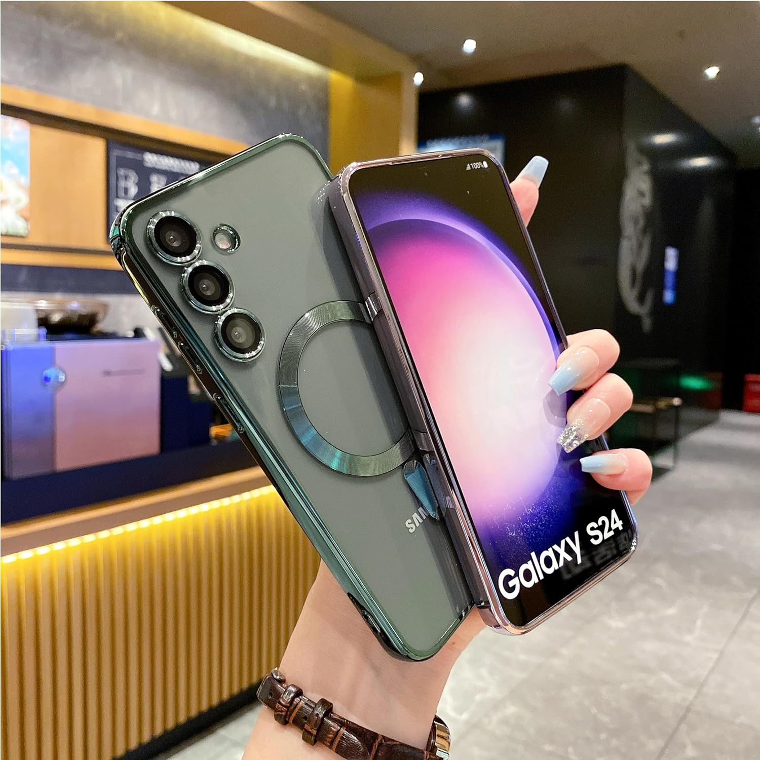 Husa din silicon Ultra-Soft cu margini metalizate, Luxury Magsafe, compatibila cu Samsung S24 / Verde