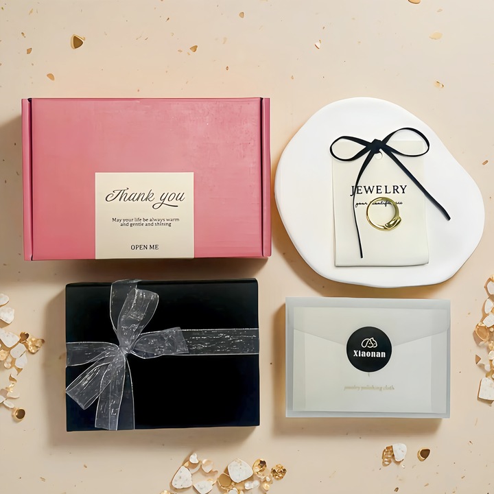 Inel cupru placat cu aur de 18K, diametru 17mm, greutate 3,4g, auriu, ambalaj cadou