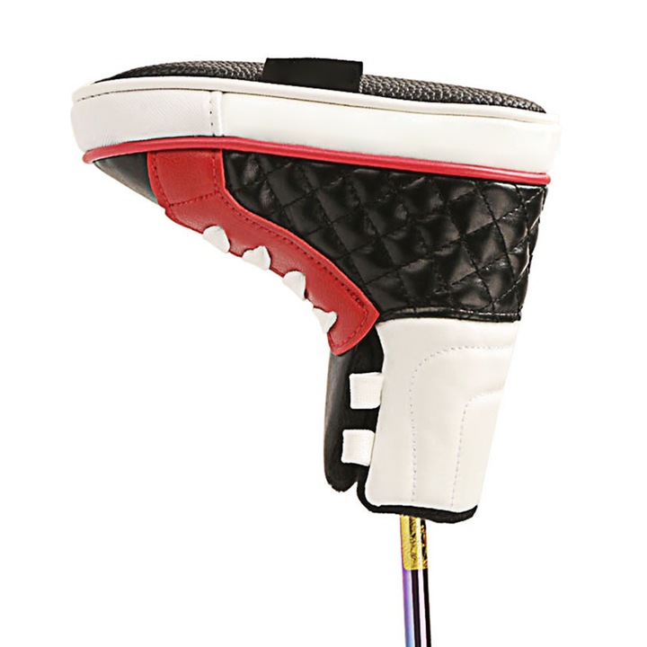 Caciula pentru Golf Putter Blade, Enforose, forma sneaker, negru/rosu, dimensiune 17x13.5cm, set 1 buc.