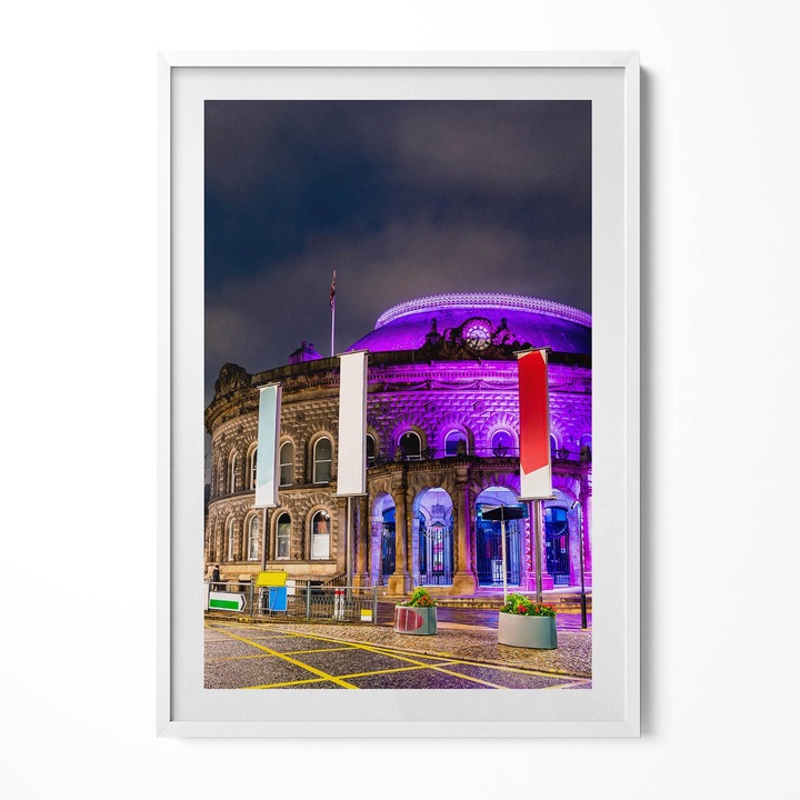 Tablou Inramat, Wallfluent, Leeds Corn Exchange din Anglia, Rama alba, 70x100 cm, 010330010150100280343