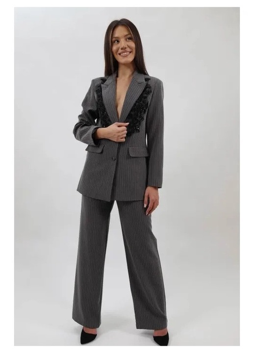 Costum De Ocazie Cu Aplicatii Commo, S-M, Gri