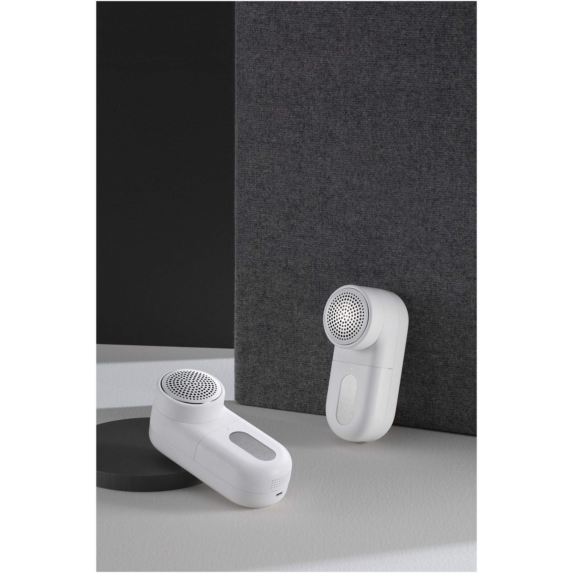 Aparat de curatat scame Xiaomi BHR8637EU, 5 W, autonomie 3 H, cablu de incarcare Type-C inclus, perie de curatare, lama de rezerva, alb