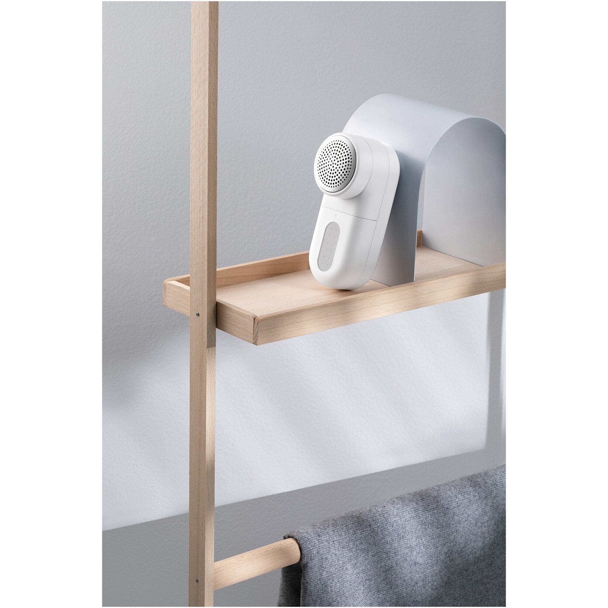 Aparat de curatat scame Xiaomi BHR8637EU, 5 W, autonomie 3 H, cablu de incarcare Type-C inclus, perie de curatare, lama de rezerva, alb