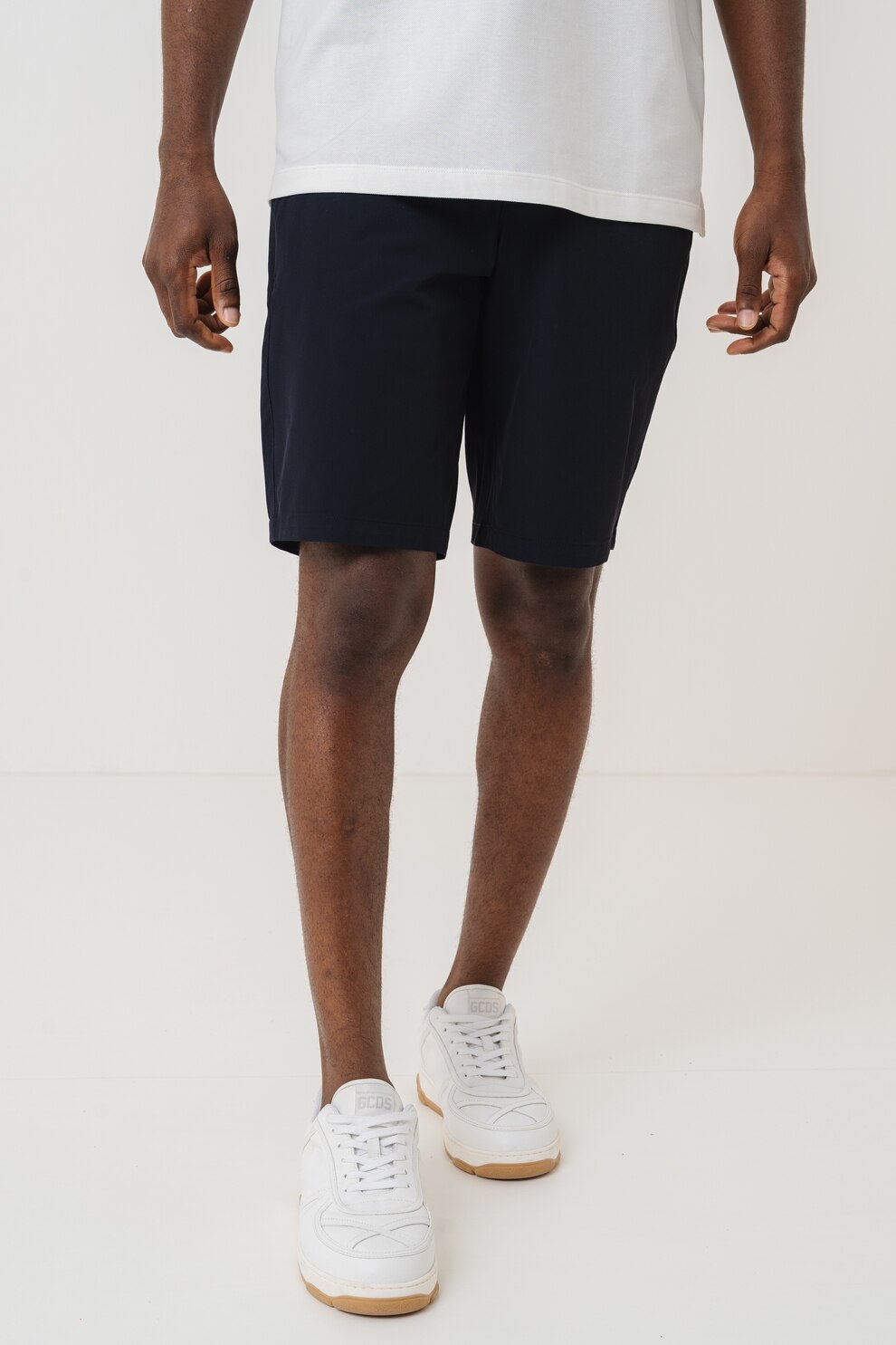 ARMANI EXCHANGE, Bermude chino cu talie medie, Negru, 34
