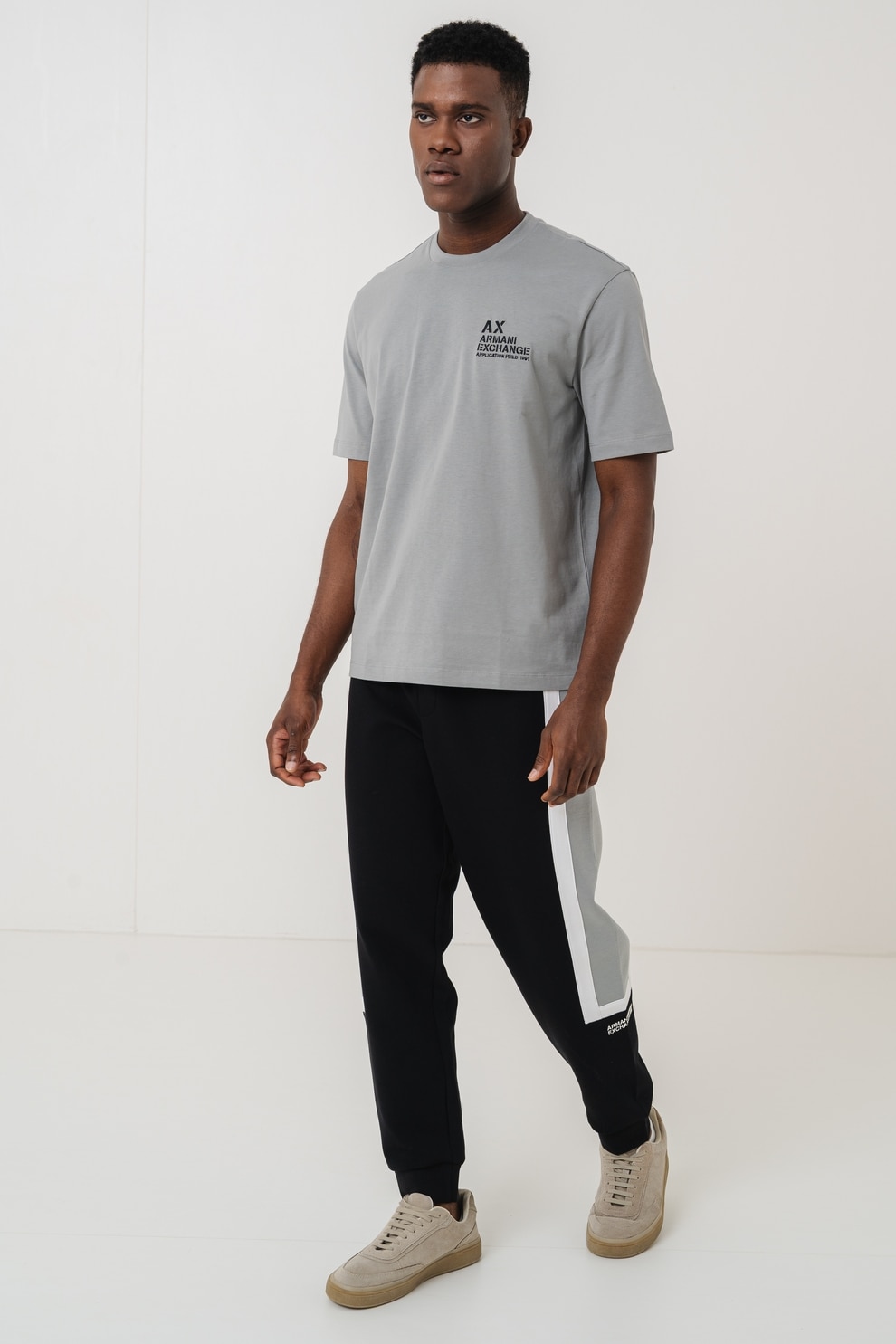 ARMANI EXCHANGE, Tricou din bumbac cu logo pe piept si decolteu la baza gatului, Negru, Gri cenusiu, L