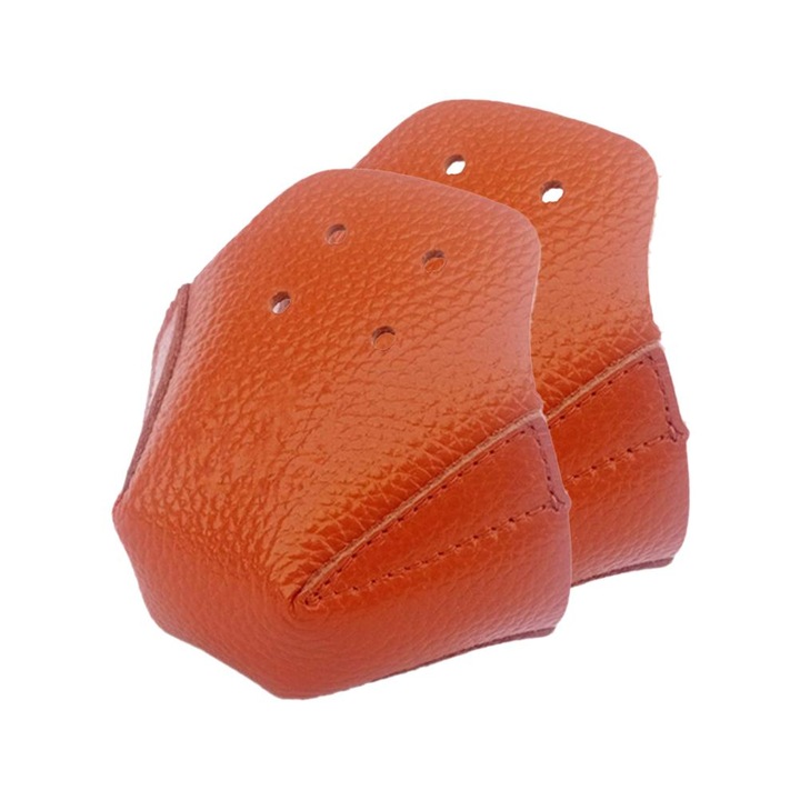 Görkorcsolya védők, Enforose, PU bőrből, kopásálló, 1 pár, 4 lyuk.