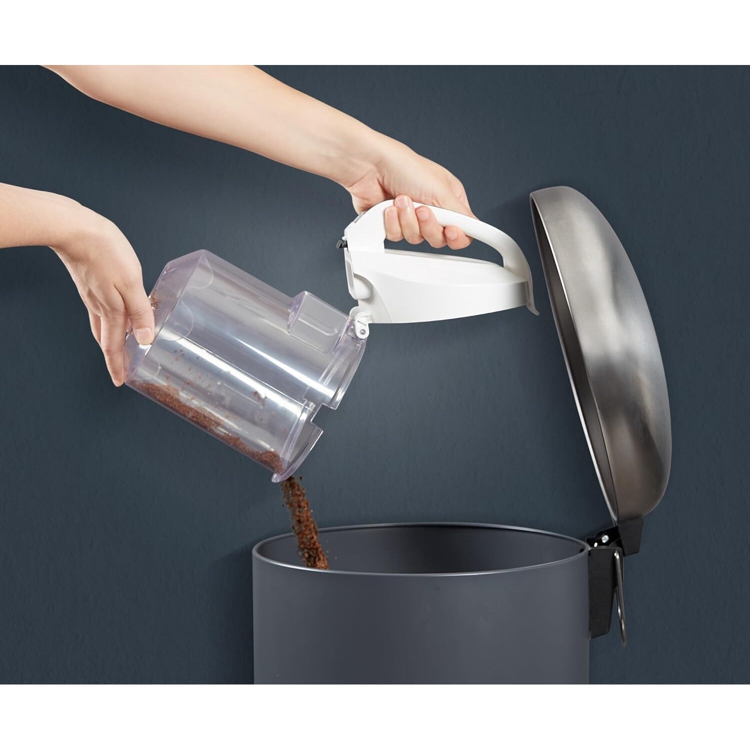 Aspirator fara sac Rowenta RO2917, 900 W, 1.2 l, alb