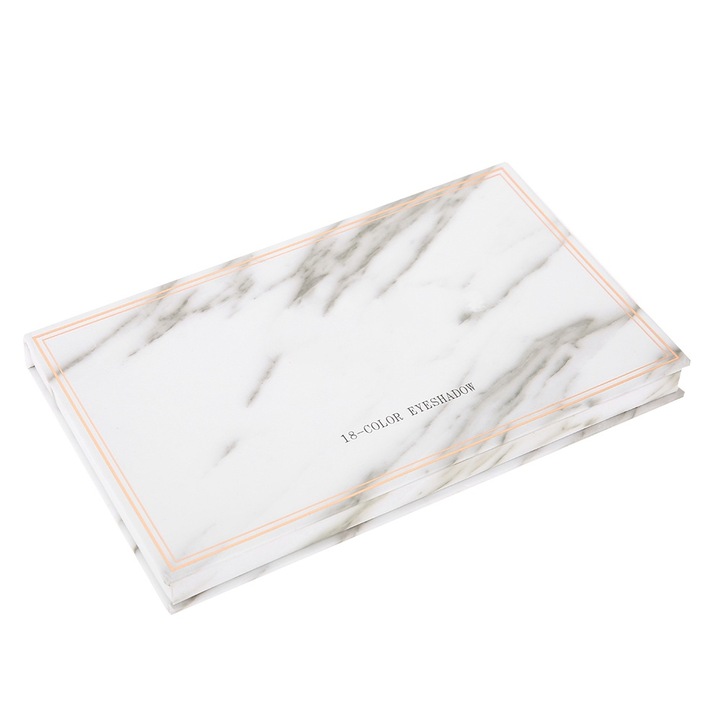 18 színű szemhéjfesték paletta, matt és csillogó, többszínű