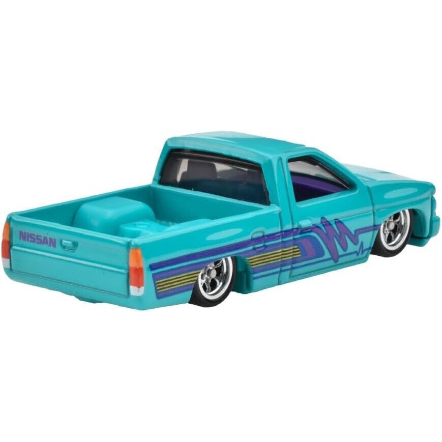 Set 2 masinute Hot Wheels Premium, Datsun Sunny Truck & 1993