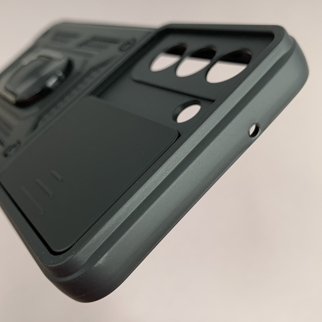 Husa telefon Mat-Tech compatibila cu Samsung Galaxy S21 FE 5G, Protectie Camera, Inel, Magnet, Anti-Shock, Rugged Protection, Negru