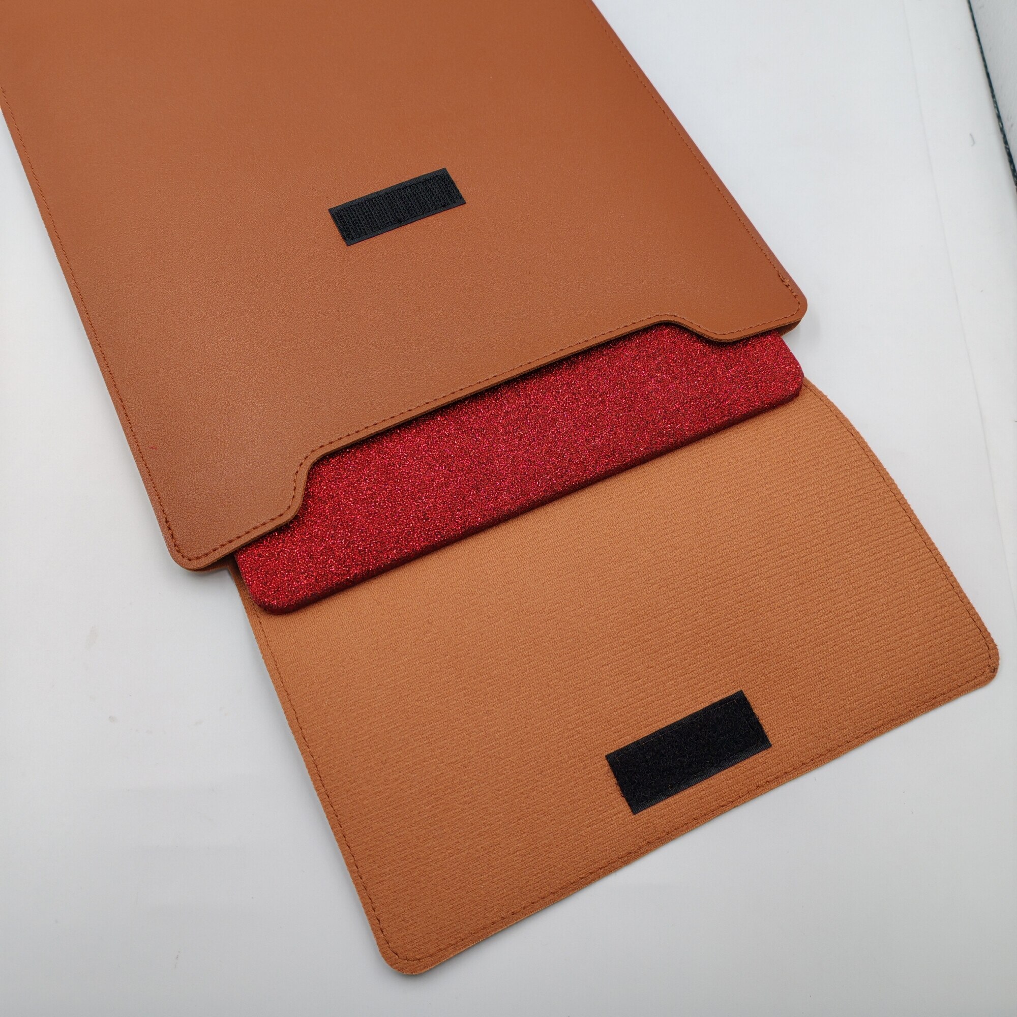 Geanta laptop, 13.3 inch, piele ecologica, cu suport, maro