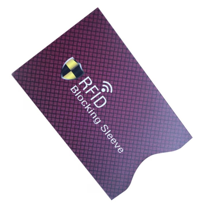 Folie Protectie Tip Plic, Contactless, RFID si NFC pentru protejarea cardurilor bancare cu cip, Hartie cuperplate, aluminiu, materiale plastice, rezistente la apa si rupere, sigura si fiabila, perie antifurt, culoare rosu inchis, 5.8×8.8cm