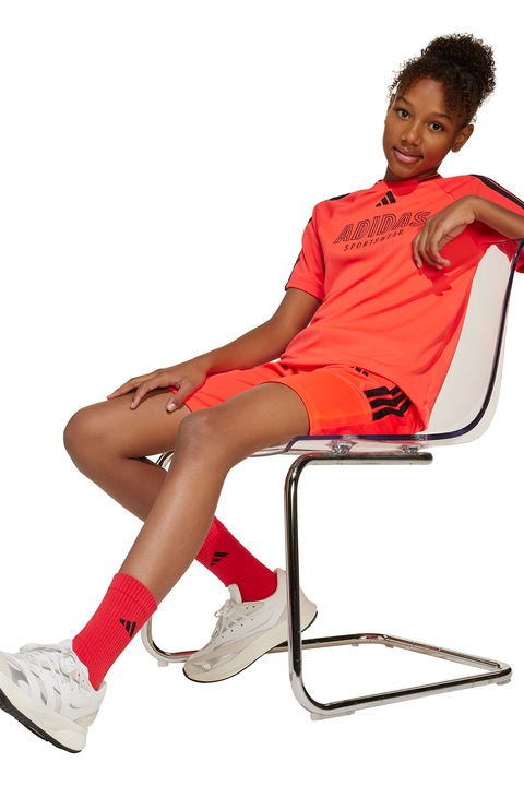 adidas Sportswear, Kerek nyakú logós póló, Fekete/Mandarinszín