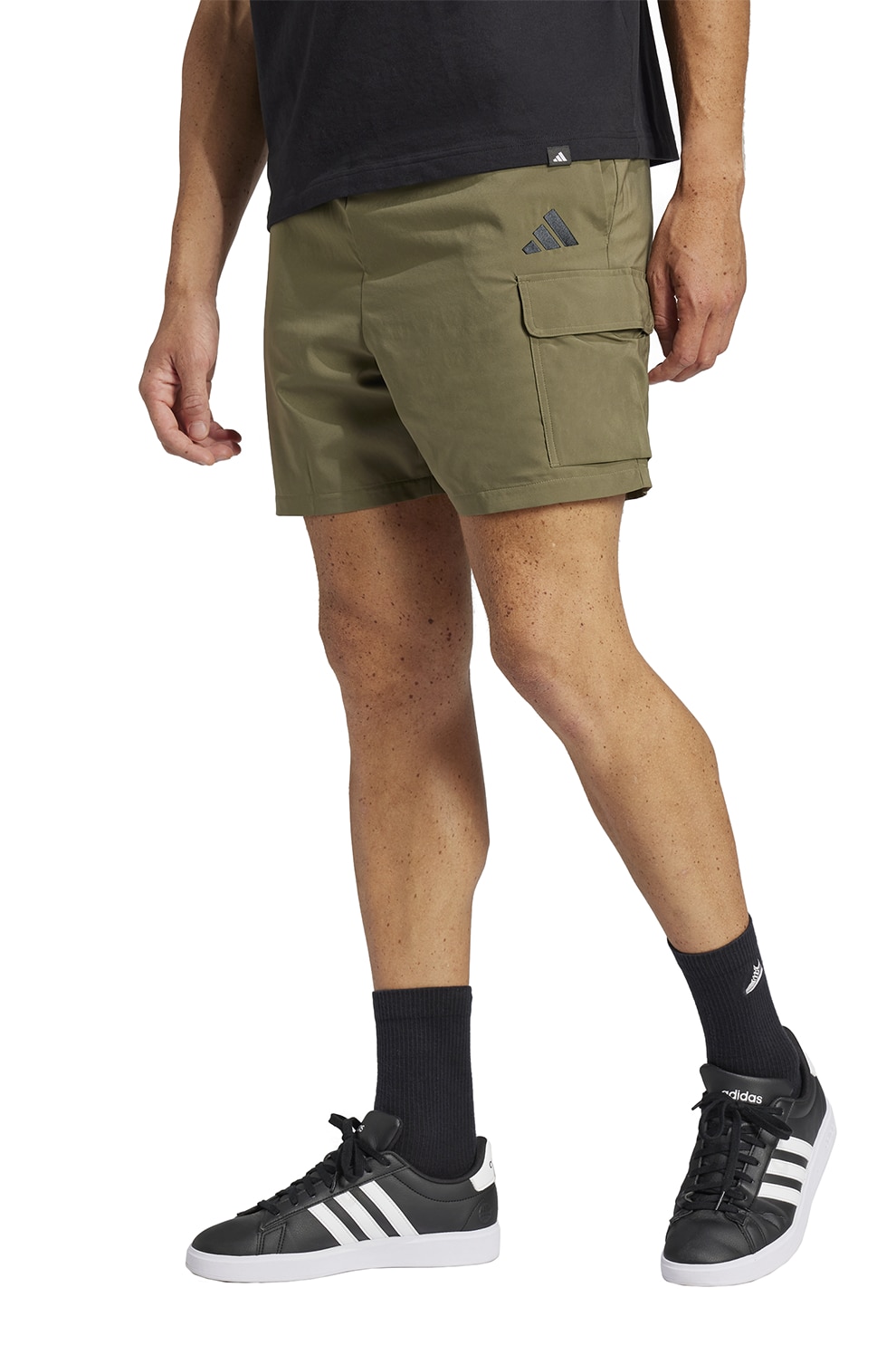 adidas Sportswear, Pantaloni scurti cargo Chelsea Essentials, Verde masliniu, M