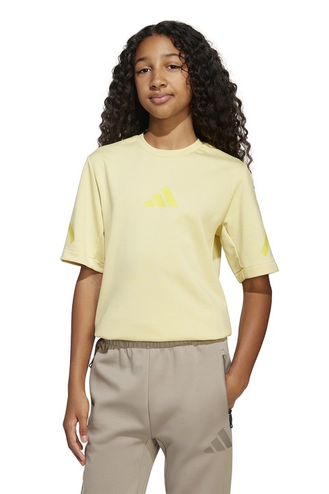 adidas Sportswear, ZNE logós póló, Halványsárga