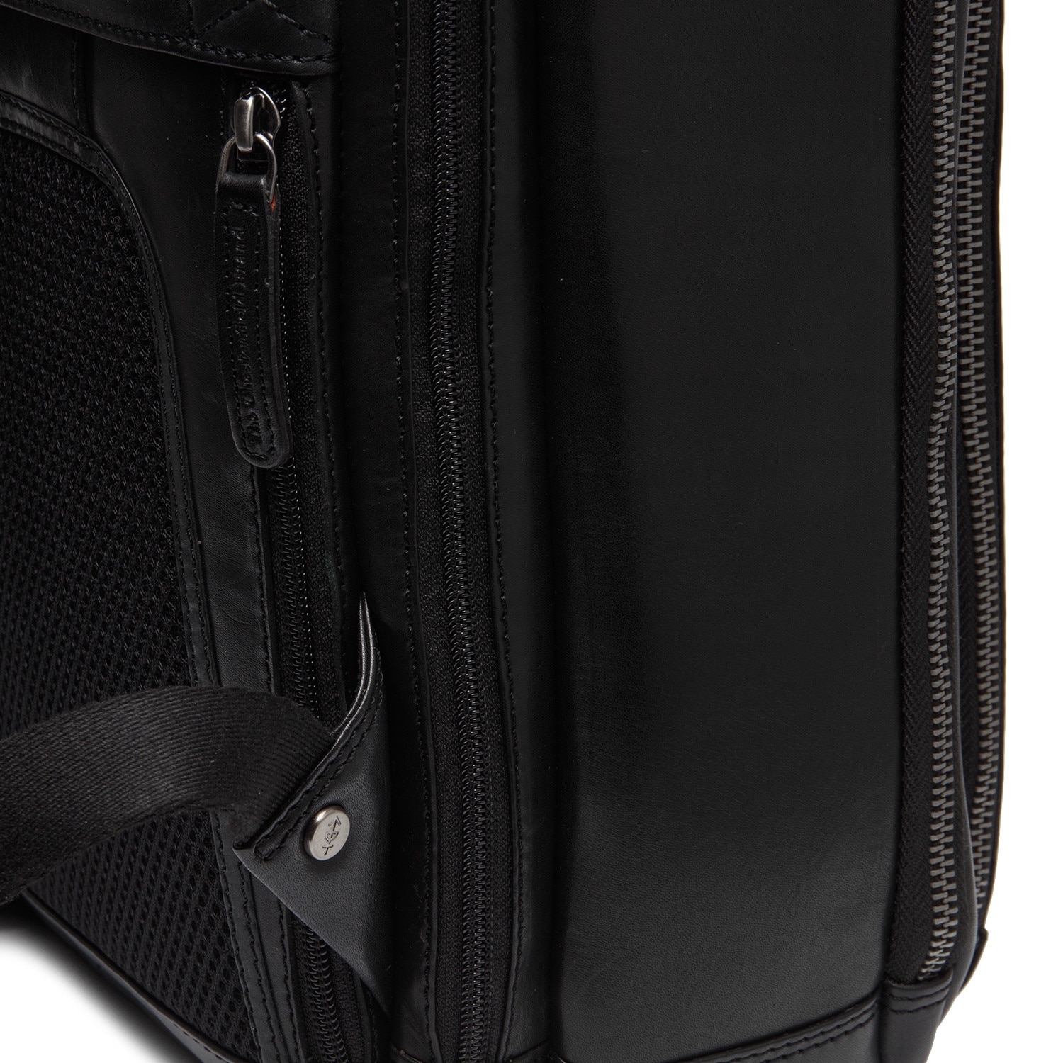 Rucsac de laptop 15 inch piele naturala, The Chesterfield brand, Maggiore, Negru
