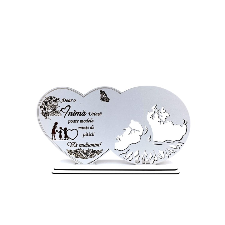Decoratiune blank inima copacul vietii, personalizata cu mesaj standard "Doar o inima mare poate modela minti de pitici...", baza cu suport din lemn, Alb, 30X16cm