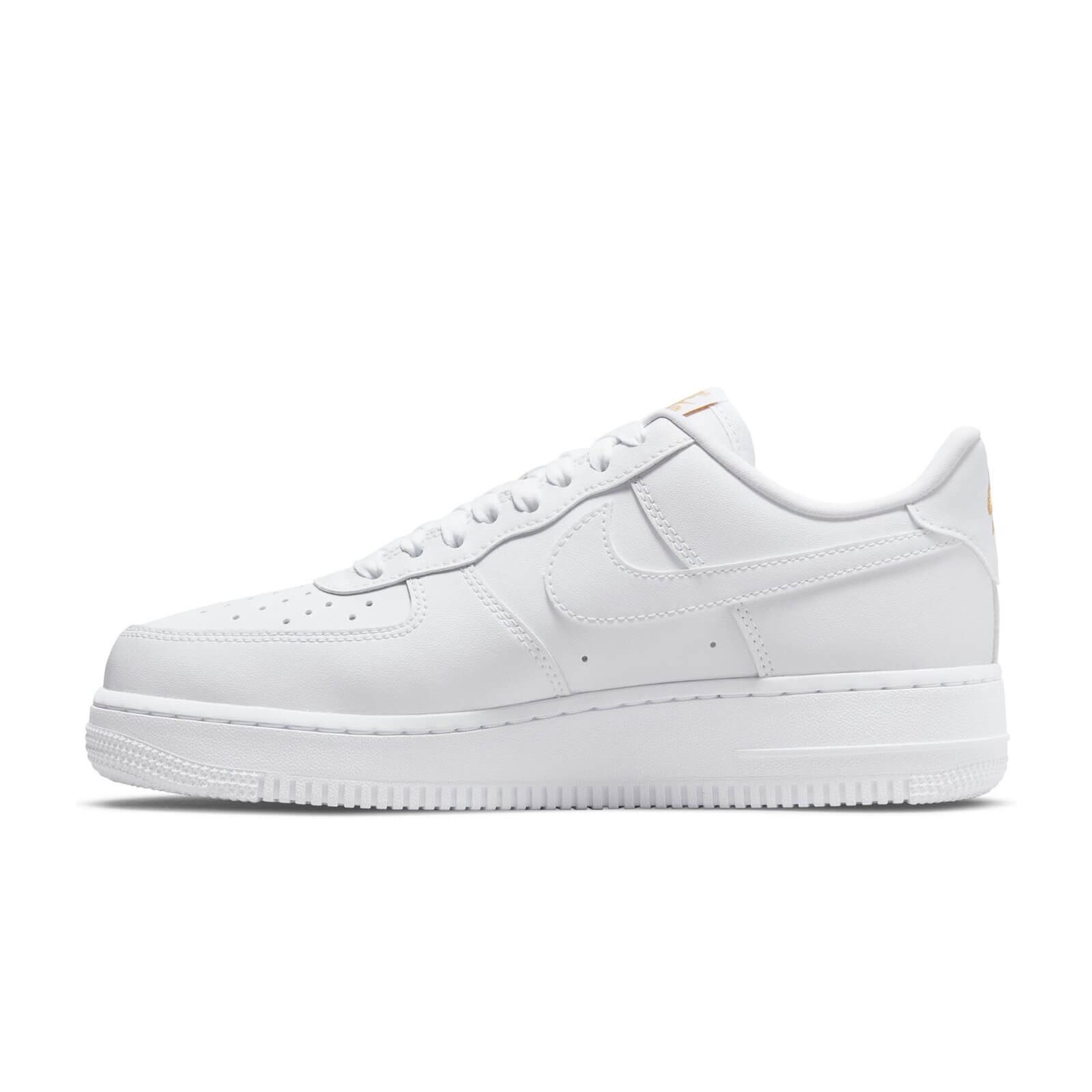 Pantofi sport NIKE Air Force 1 '07 LX SS25 Alb 36.5 EU - eMAG.ro