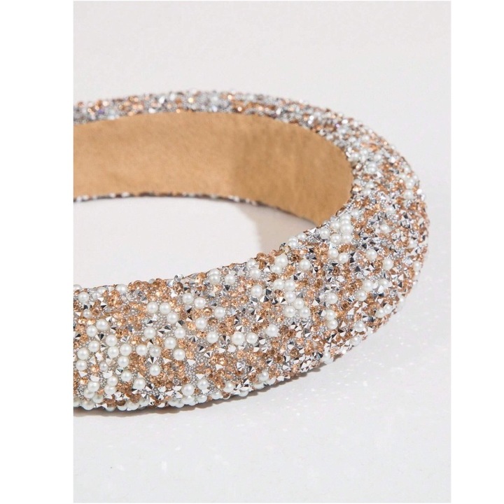 Bentita de par cu perlute si pietre, culoarea sampaniei, The Casius.®
