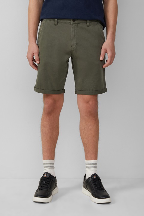 Q/S by s.Oliver Pantaloni scurti chino barbati, John, cu talie medie si croiala Regular fit, Verde inchis, Kaki inchis