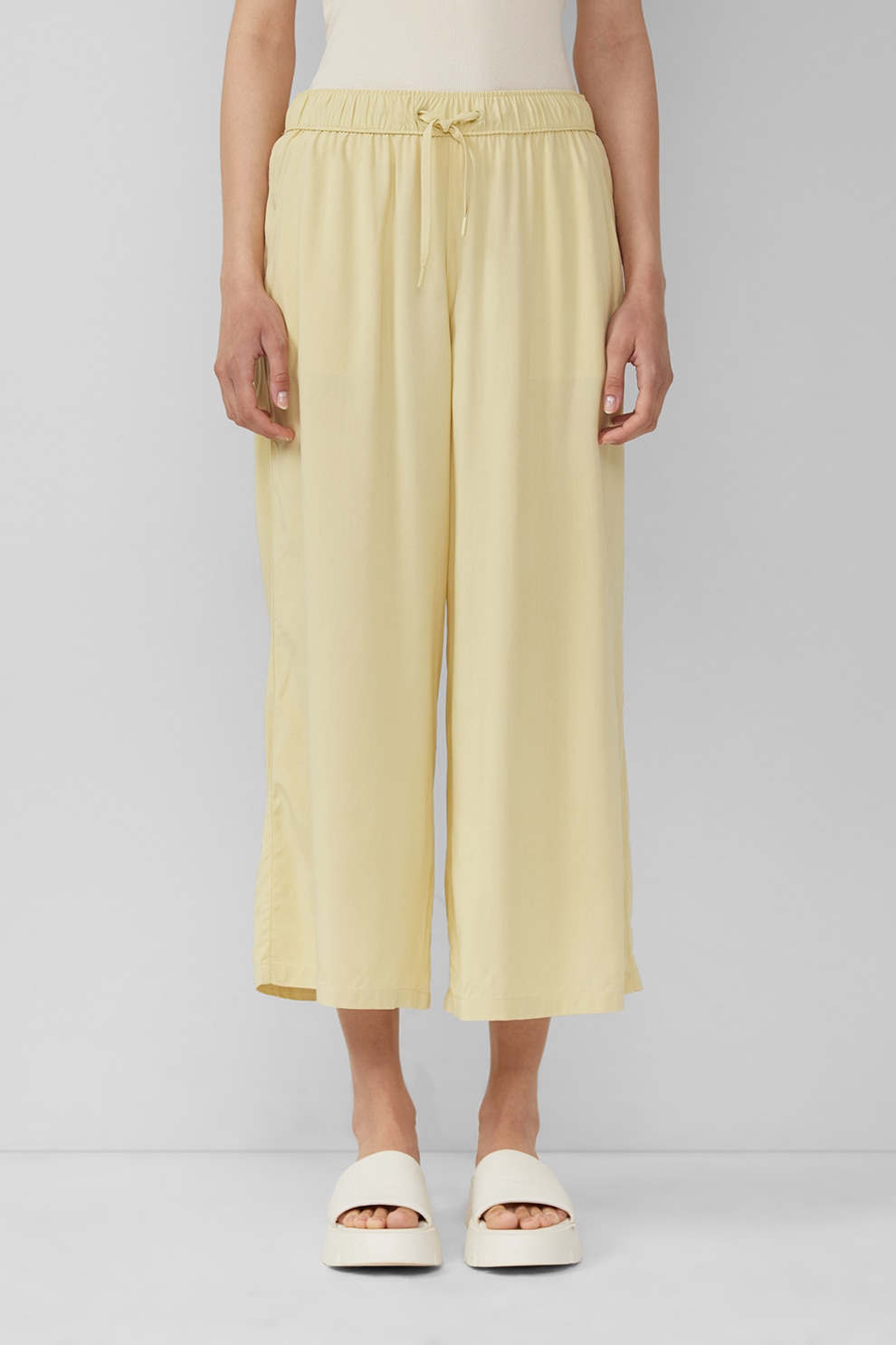 QS, Pantaloni crop cu croiala ampla, Galben deschis, 38