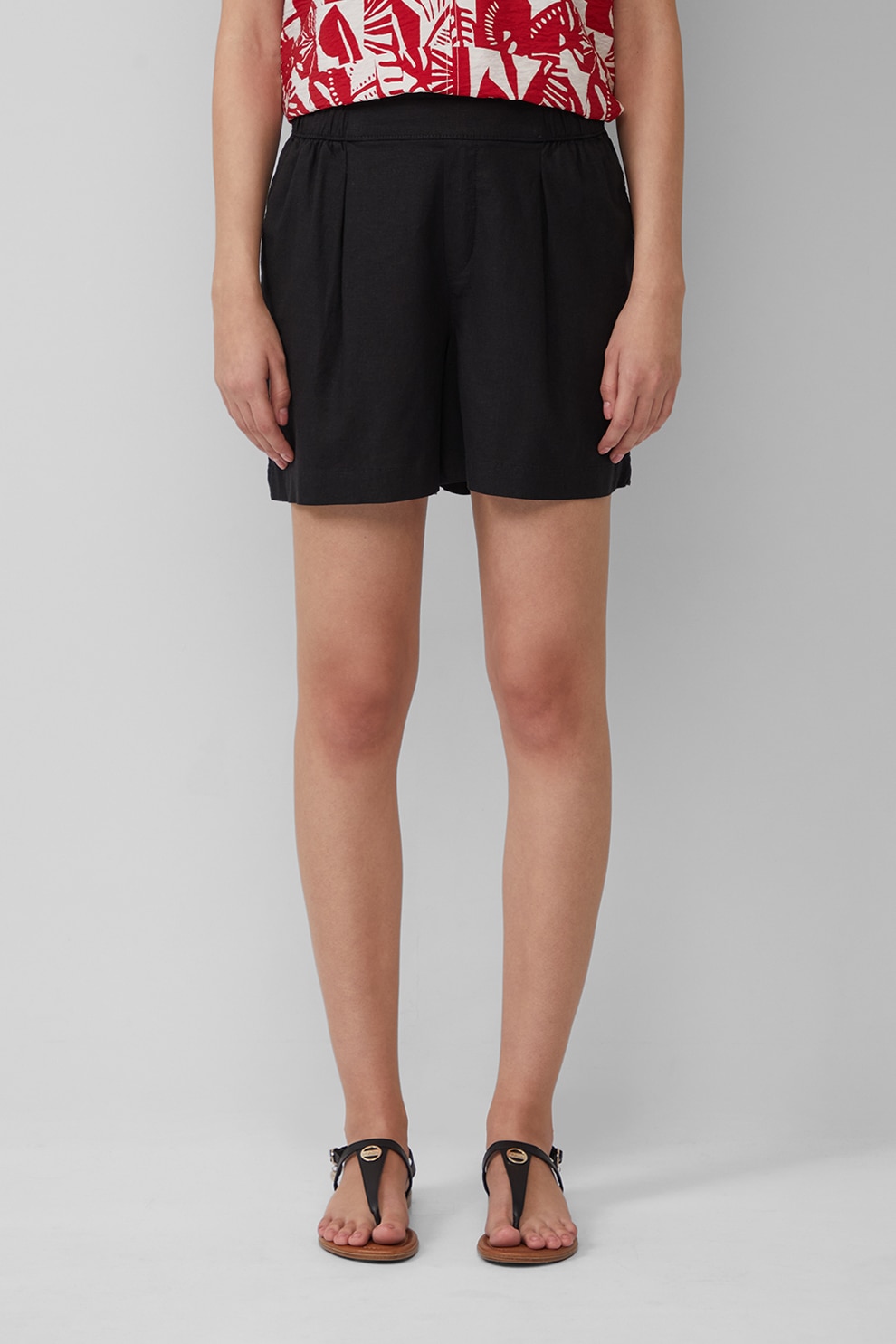 s.Oliver, Pantaloni scurti relaxed-fit din amestec de in, Negru, 38