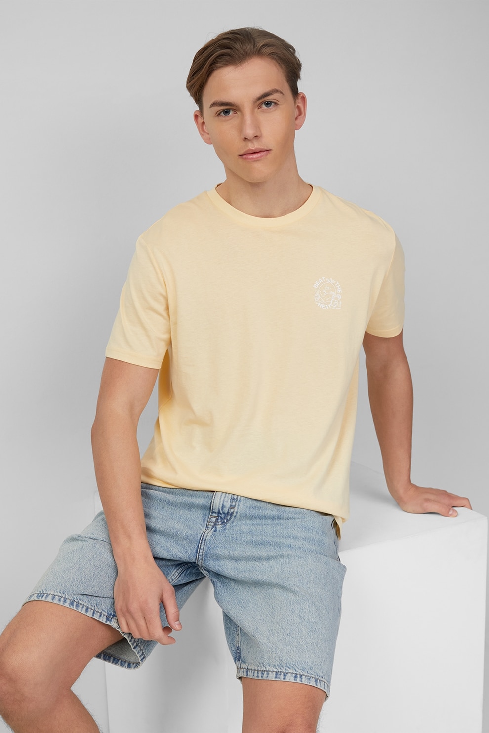 QS, Tricou regular fit cu model grafic discret, Portocaliu pal, L