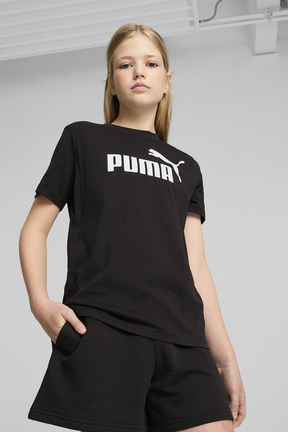 Puma, Tricou cu decolteu la baza gatului si imprimeu logo, Negru, Alb murdar, 128 CM