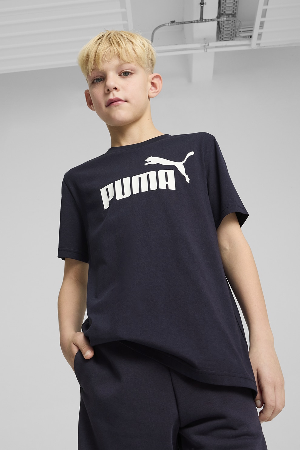 Puma, Tricou de bumbac cu decolteu la baza gatului si logo ESS No 1, Alb, Albastru ultramarin, 128 CM