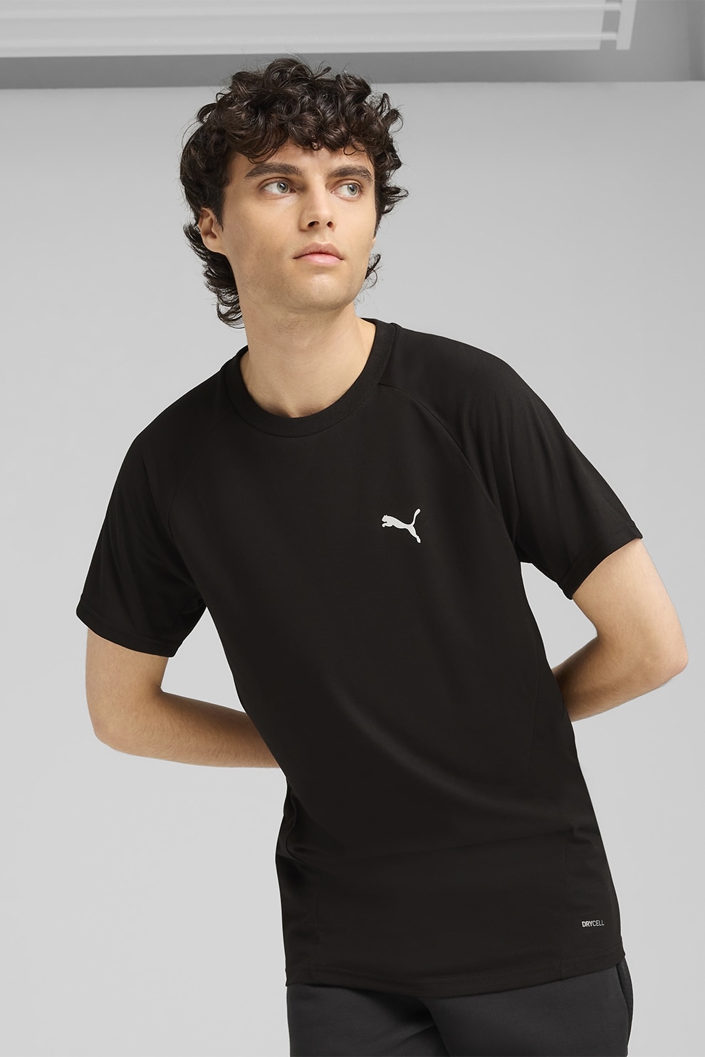 Puma, Tricou cu decolteu la baza gatului si detaliu logo, Negru, L