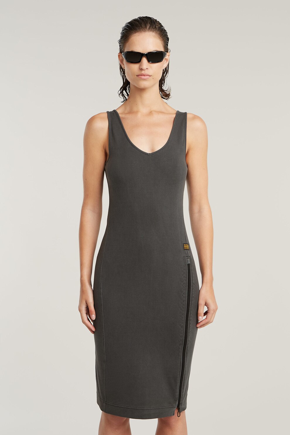 G-STAR, Rochie cambrata din bumbac organic cu decolteu in V, Gri antracit, M