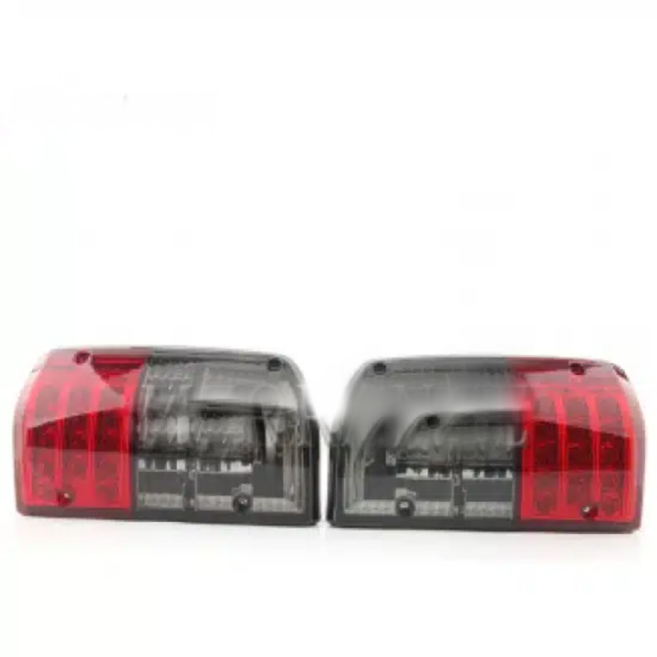 Стопове Nissan Patrol Y60 с LED и 3 позиции - Червени и опушени