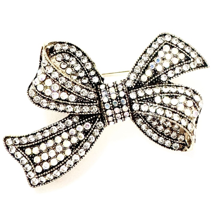 Brosa vintage fundita cu marcasite VP912 alb