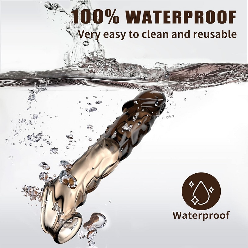 Qizil lablar tomonidan yalangoch ayollar fotosuratlari