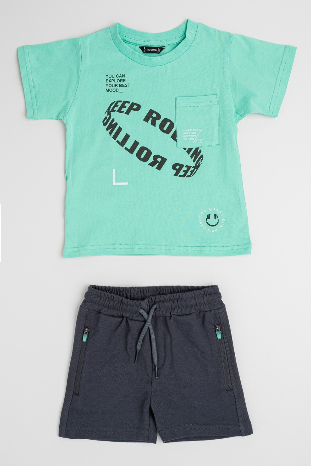 Mayoral, Set de tricou cu imprimeu si pantaloni scurti, Verde deschis, Gri antracit, 134 CM