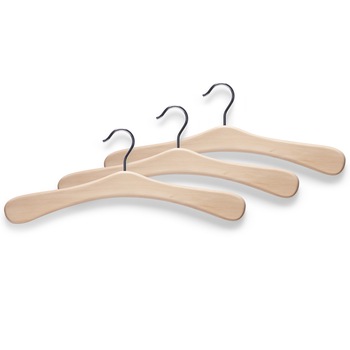 Set 3 umerase haine 45 cm Set 3 umerase haine 45 cm