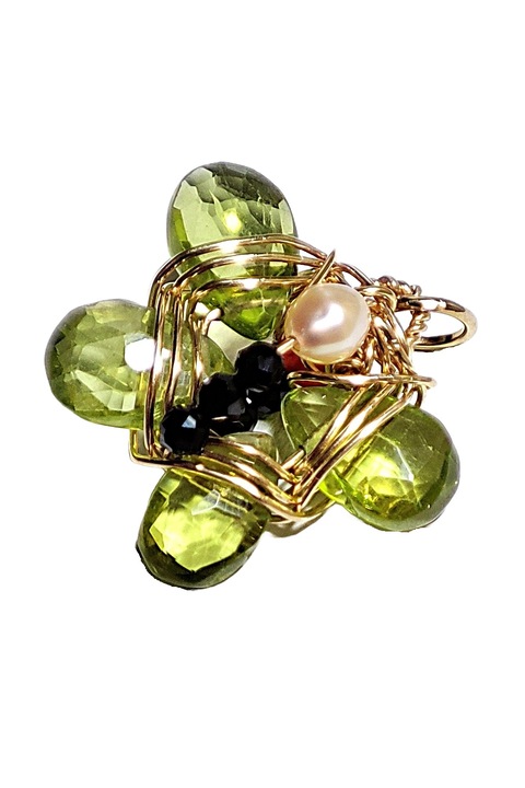 Pandantiv Talisman de Lux Fluturas cu Peridot, fir metalic Goldfilled, Verde, 2 cm