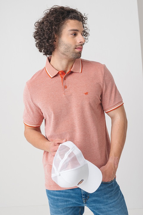 Mustang, Galléros pamutpóló diszkrét logóval, Világosbarna