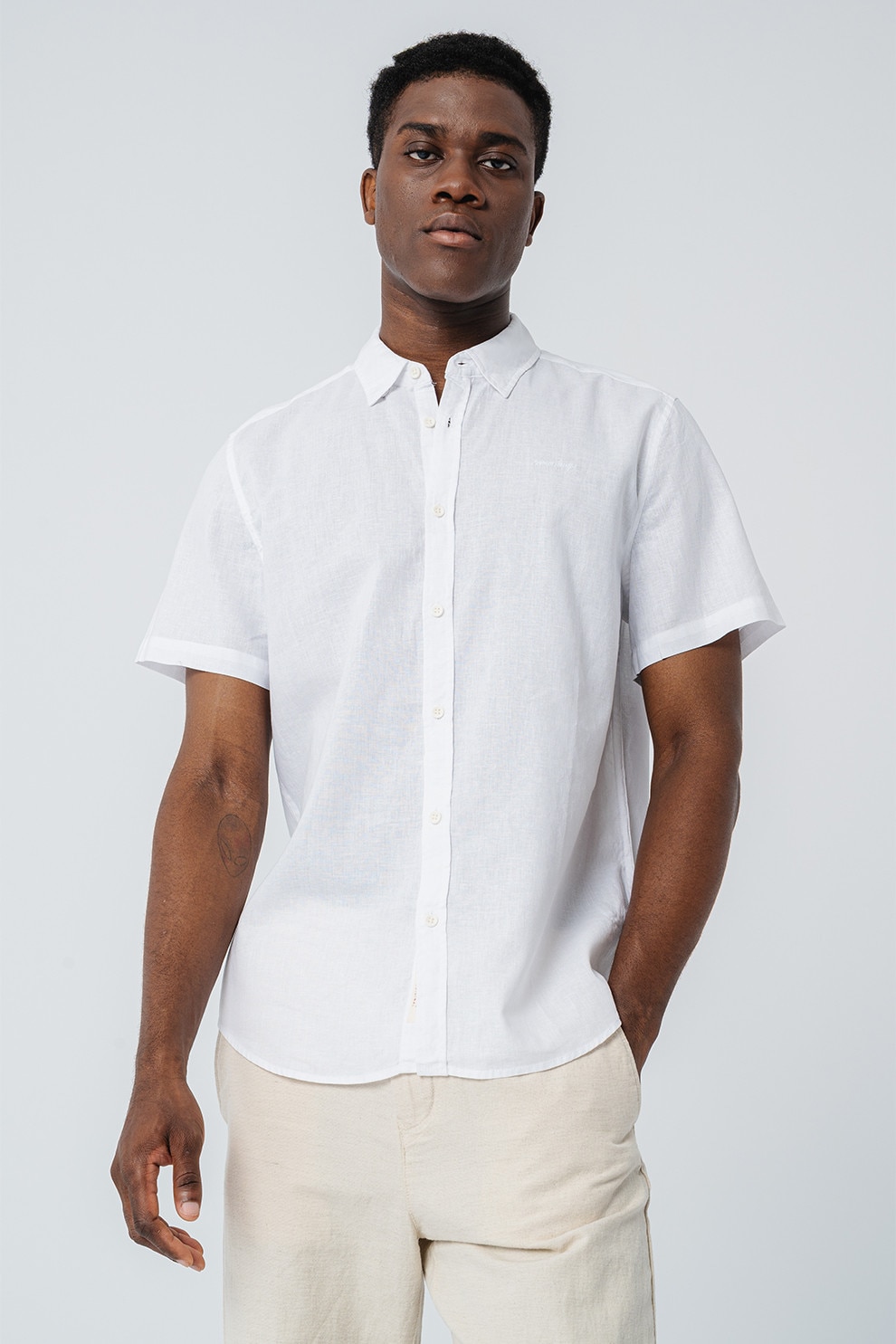 Mustang, Camasa regular-fit din amestec de in Berkeley, Alb optic, L