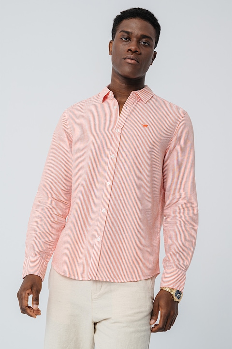 Mustang, Camasa cu logo brodat discret si model in dungi Rawlins, Coral/Alb optic