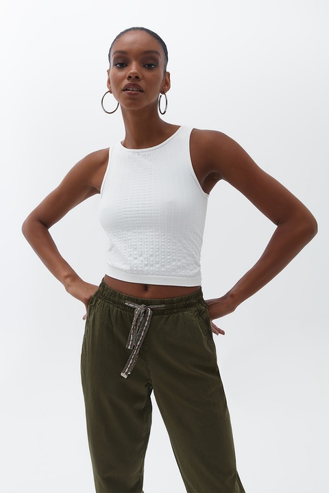 OXXO, Top crop cu decolteu la baza gatului, Alb optic