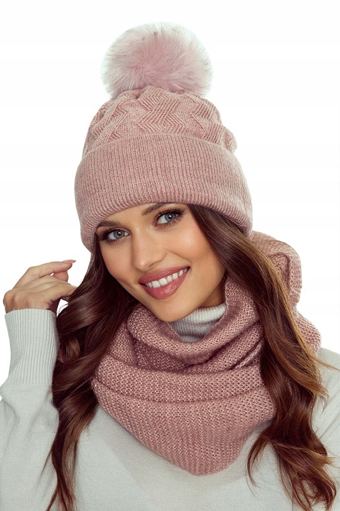 Téli szett, sapka pomponnal és sállal, Majka, rózsaszín, 2 db