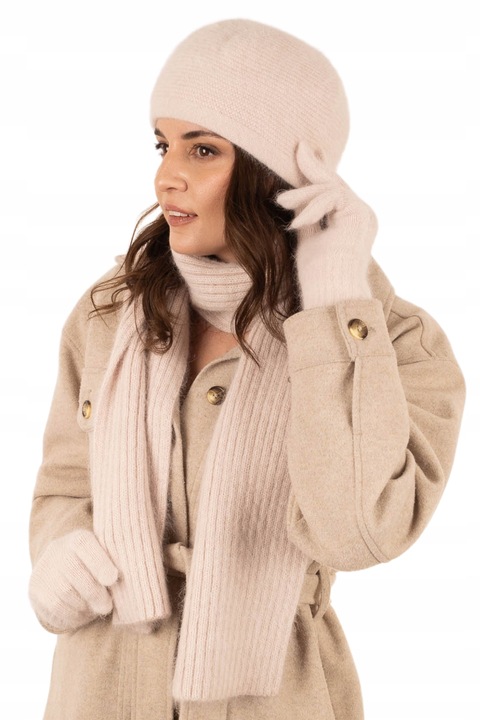 Set elegant de iarna pentru femei, Majka, caciula, fular si manusi, Lana, bej